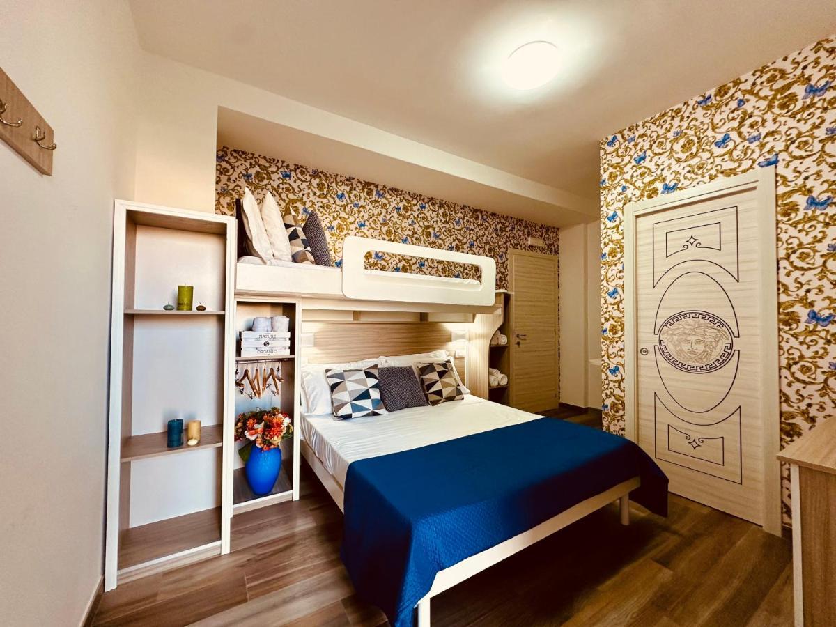 B&B The Sea - Family Rooms - Free Parking Tropea Esterno foto